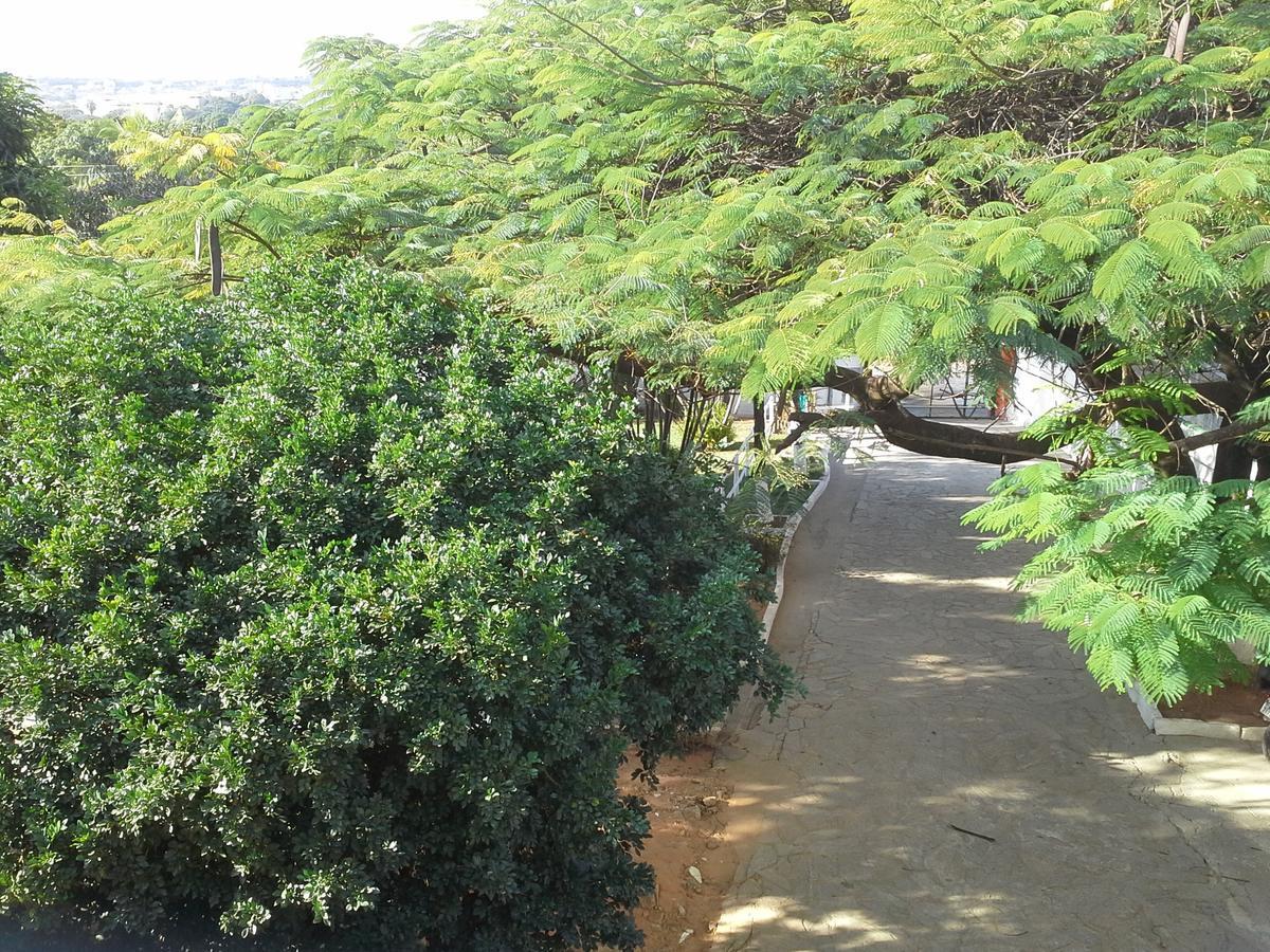 Hotel Cristalia Betim Exterior foto